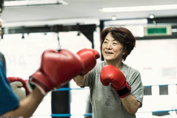 中考800米体育项目的评分标准与技巧